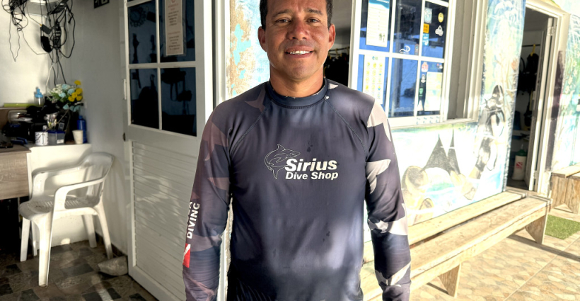 Daniel Gutiérrez Newball: El Arquitecto del Abismo en el Mar de los Siete Colores